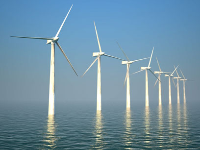 海上に立つ風力発電機。